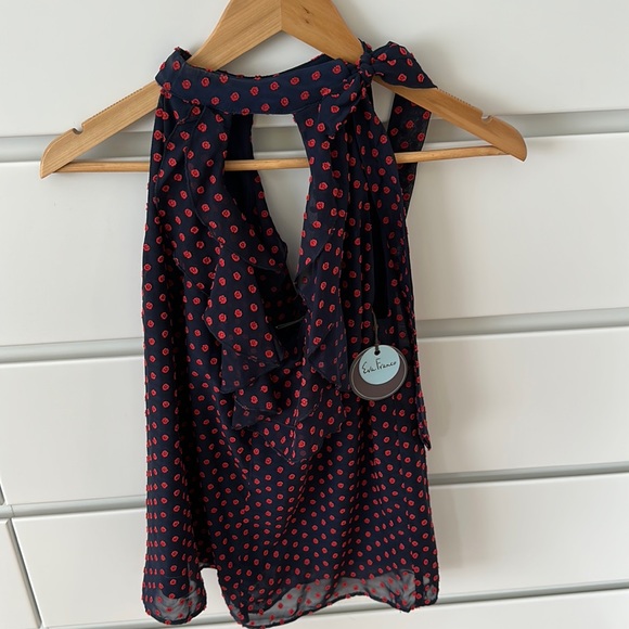 NWT - Eva Franco Isla Top. - Navy with red flowers - Picture 2 of 2